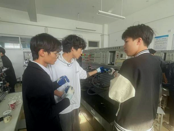 工学院3.png
